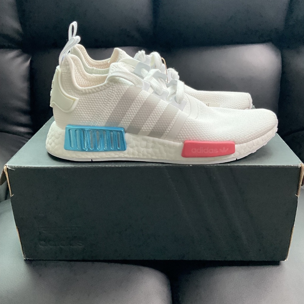 Adidas NMD_R1 W "Core White Glitch" Sneakers Women's Size 7 FX7074 - Picture 5 of 10